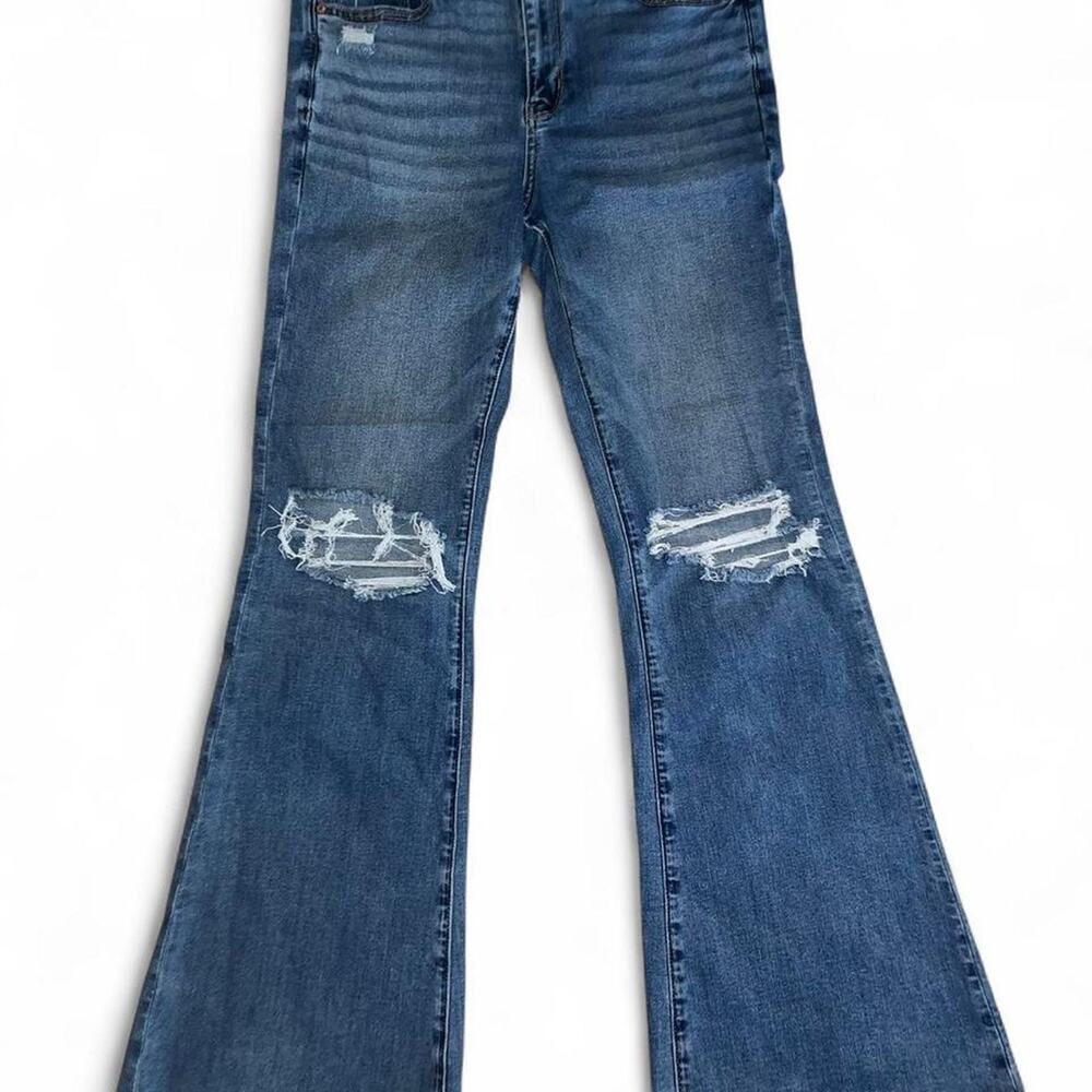 American Eagle Next Level Stretch High Rise Distressed  Flare Jeans Size 10